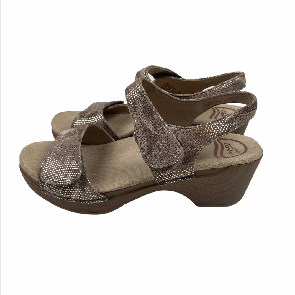Dansko Sonnet Clog Sandals Snake Pattern 39 - image 1